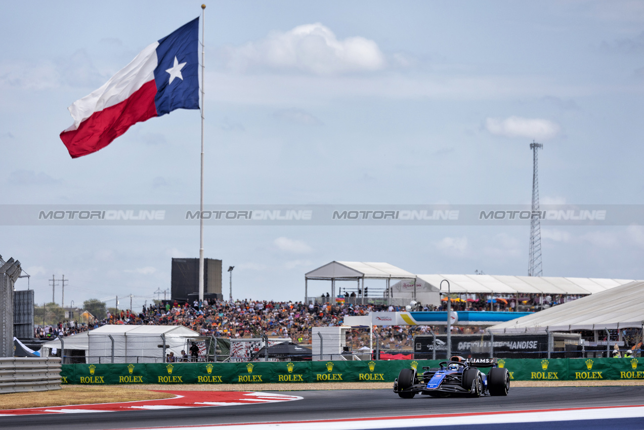 GP STATI UNITI, Alexander Albon (THA) Williams Racing FW46.

18.10.2024. Formula 1 World Championship, Rd 19, United States Grand Prix, Austin, Texas, USA, Sprint Qualifiche Day

 - www.xpbimages.com, EMail: requests@xpbimages.com © Copyright: Rew / XPB Images