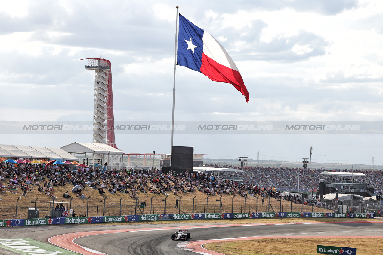 GP STATI UNITI, Kevin Magnussen (DEN) Haas VF-24.

18.10.2024. Formula 1 World Championship, Rd 19, United States Grand Prix, Austin, Texas, USA, Sprint Qualifiche Day

- www.xpbimages.com, EMail: requests@xpbimages.com © Copyright: Bearne / XPB Images