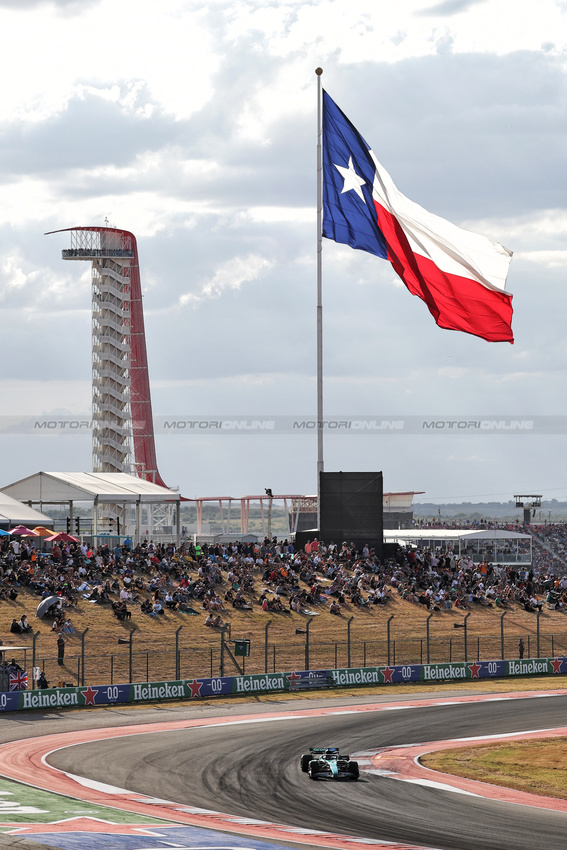 GP STATI UNITI, Lance Stroll (CDN) Aston Martin F1 Team AMR24.

18.10.2024. Formula 1 World Championship, Rd 19, United States Grand Prix, Austin, Texas, USA, Sprint Qualifiche Day

- www.xpbimages.com, EMail: requests@xpbimages.com © Copyright: Bearne / XPB Images