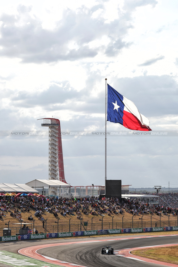 GP STATI UNITI, Lewis Hamilton (GBR) Mercedes AMG F1 W15.

18.10.2024. Formula 1 World Championship, Rd 19, United States Grand Prix, Austin, Texas, USA, Sprint Qualifiche Day

- www.xpbimages.com, EMail: requests@xpbimages.com © Copyright: Bearne / XPB Images