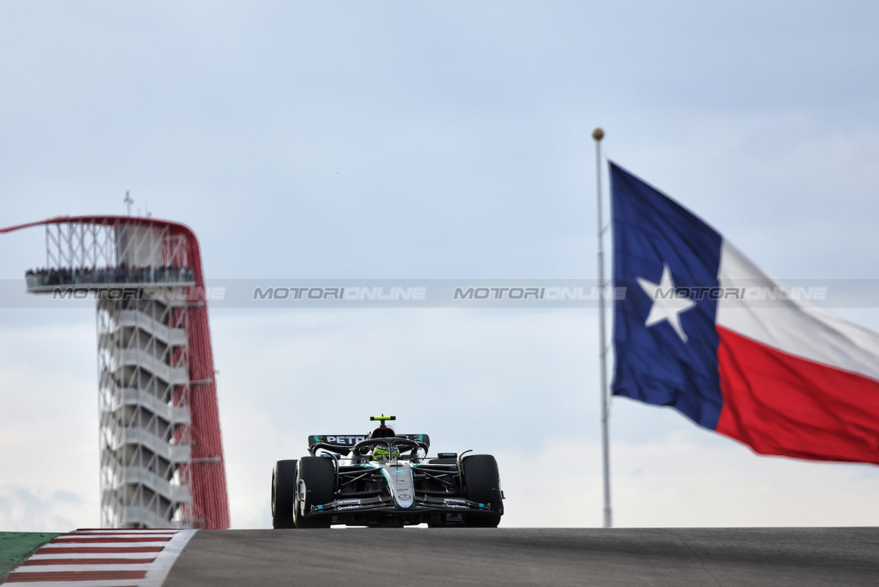 GP STATI UNITI, Lewis Hamilton (GBR) Mercedes AMG F1 W15.

18.10.2024. Formula 1 World Championship, Rd 19, United States Grand Prix, Austin, Texas, USA, Sprint Qualifiche Day

- www.xpbimages.com, EMail: requests@xpbimages.com © Copyright: Bearne / XPB Images