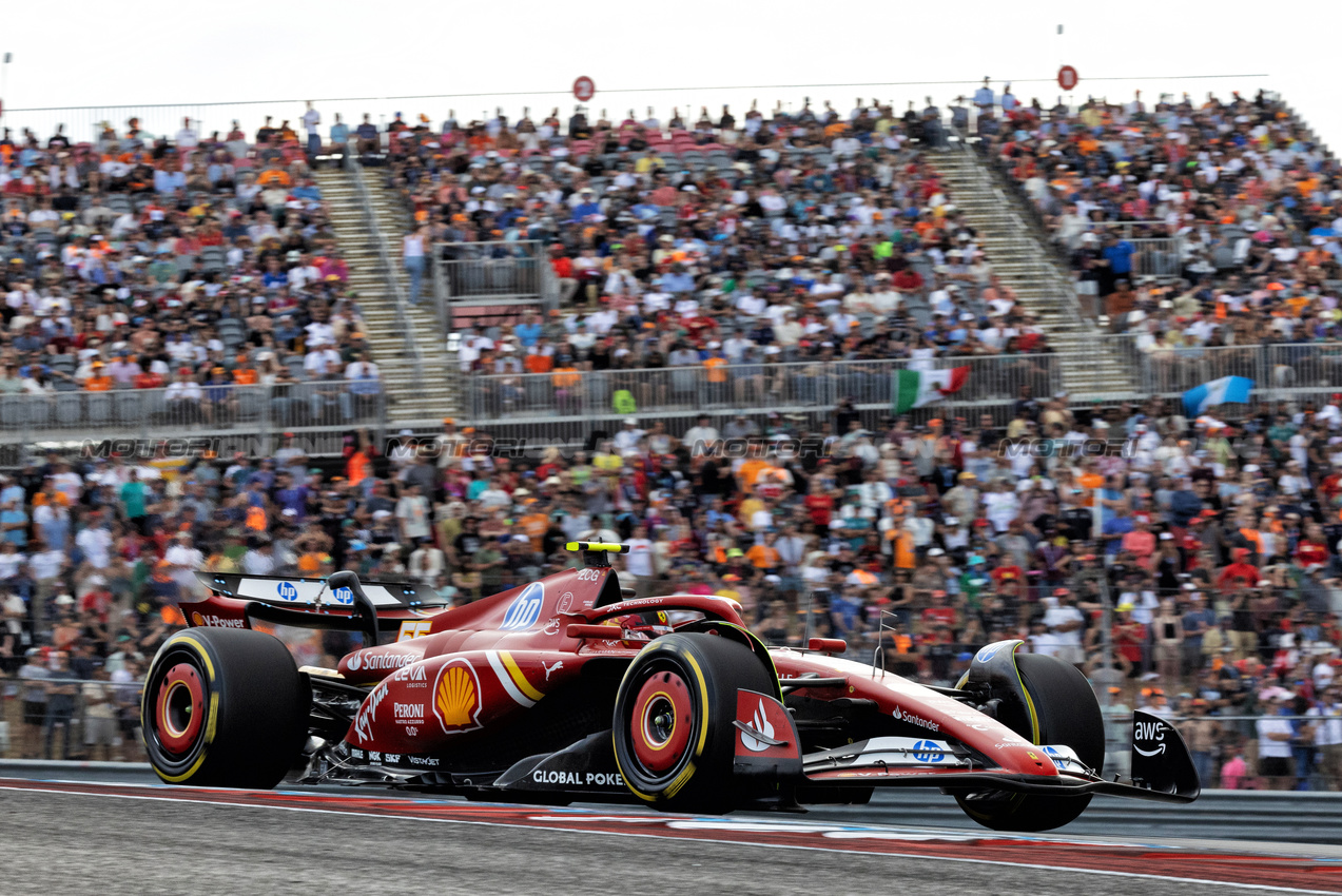 GP STATI UNITI, Carlos Sainz Jr (ESP) Ferrari SF-24.

18.10.2024. Formula 1 World Championship, Rd 19, United States Grand Prix, Austin, Texas, USA, Sprint Qualifiche Day

 - www.xpbimages.com, EMail: requests@xpbimages.com © Copyright: Rew / XPB Images