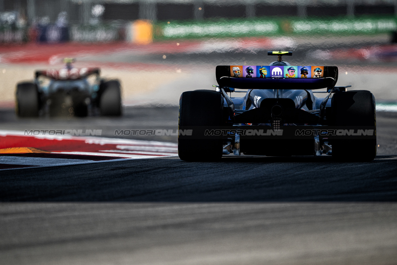 GP STATI UNITI, Franco Colapinto (ARG) Williams Racing FW46.

18.10.2024. Formula 1 World Championship, Rd 19, United States Grand Prix, Austin, Texas, USA, Sprint Qualifiche Day

- www.xpbimages.com, EMail: requests@xpbimages.com © Copyright: Price / XPB Images