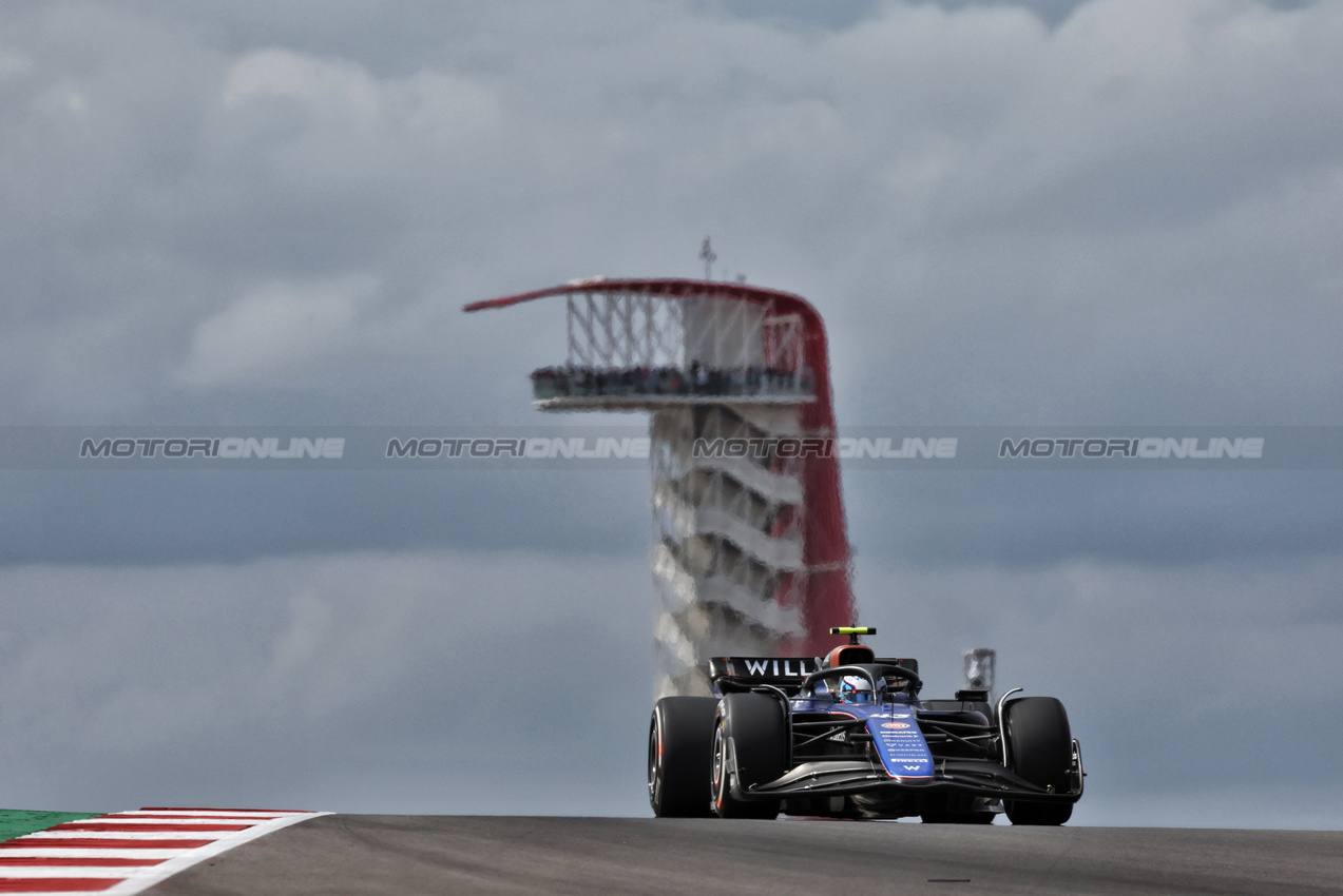 GP STATI UNITI, Franco Colapinto (ARG) Williams Racing FW46.

18.10.2024. Formula 1 World Championship, Rd 19, United States Grand Prix, Austin, Texas, USA, Sprint Qualifiche Day

- www.xpbimages.com, EMail: requests@xpbimages.com © Copyright: Moy / XPB Images