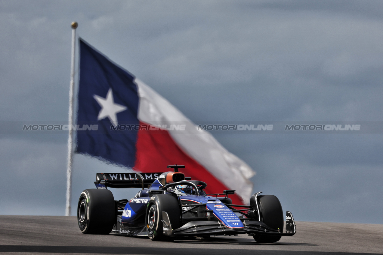 GP STATI UNITI, Alexander Albon (THA) Williams Racing FW46.

18.10.2024. Formula 1 World Championship, Rd 19, United States Grand Prix, Austin, Texas, USA, Sprint Qualifiche Day

- www.xpbimages.com, EMail: requests@xpbimages.com © Copyright: Moy / XPB Images