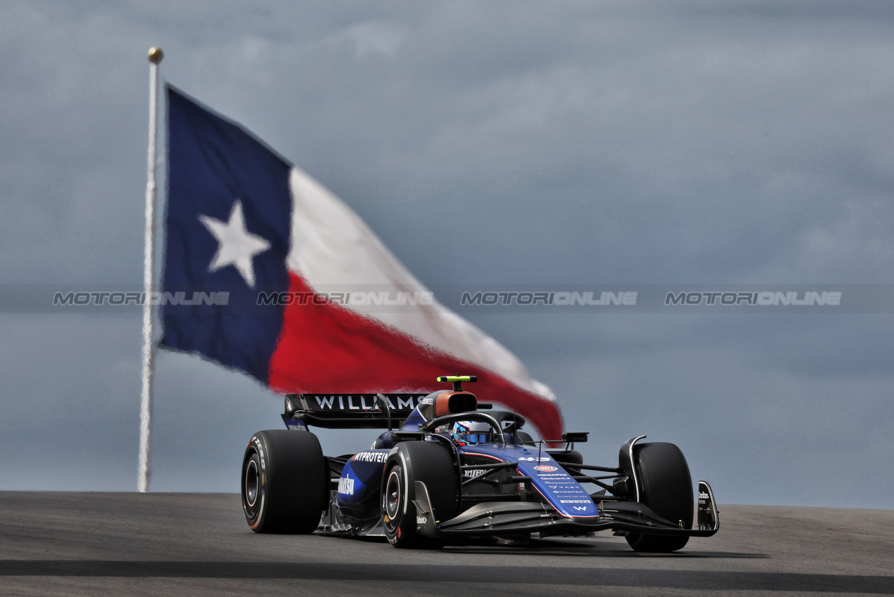 GP STATI UNITI, Franco Colapinto (ARG) Williams Racing FW46.

18.10.2024. Formula 1 World Championship, Rd 19, United States Grand Prix, Austin, Texas, USA, Sprint Qualifiche Day

- www.xpbimages.com, EMail: requests@xpbimages.com © Copyright: Moy / XPB Images