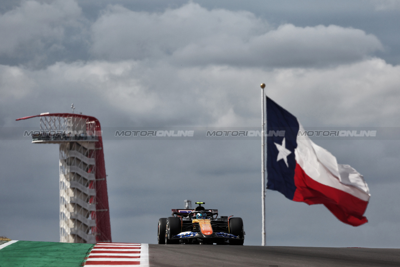 GP STATI UNITI, Pierre Gasly (FRA) Alpine F1 Team A524.

18.10.2024. Formula 1 World Championship, Rd 19, United States Grand Prix, Austin, Texas, USA, Sprint Qualifiche Day

- www.xpbimages.com, EMail: requests@xpbimages.com © Copyright: Moy / XPB Images