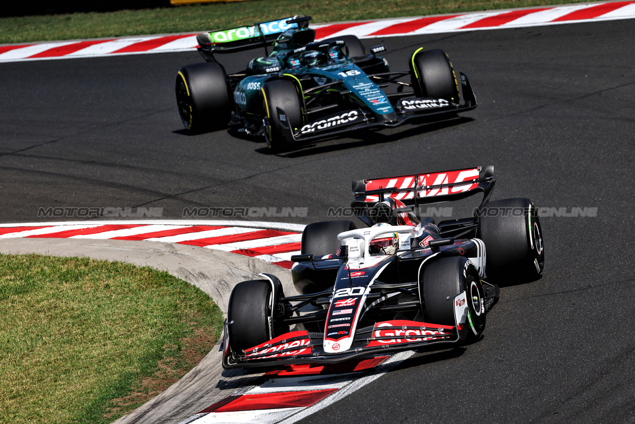 GP UNGHERIA, Kevin Magnussen (DEN) Haas VF-24.

21.07.2024. Formula 1 World Championship, Rd 13, Hungarian Grand Prix, Budapest, Hungary, Gara Day.

 - www.xpbimages.com, EMail: requests@xpbimages.com © Copyright: Coates / XPB Images