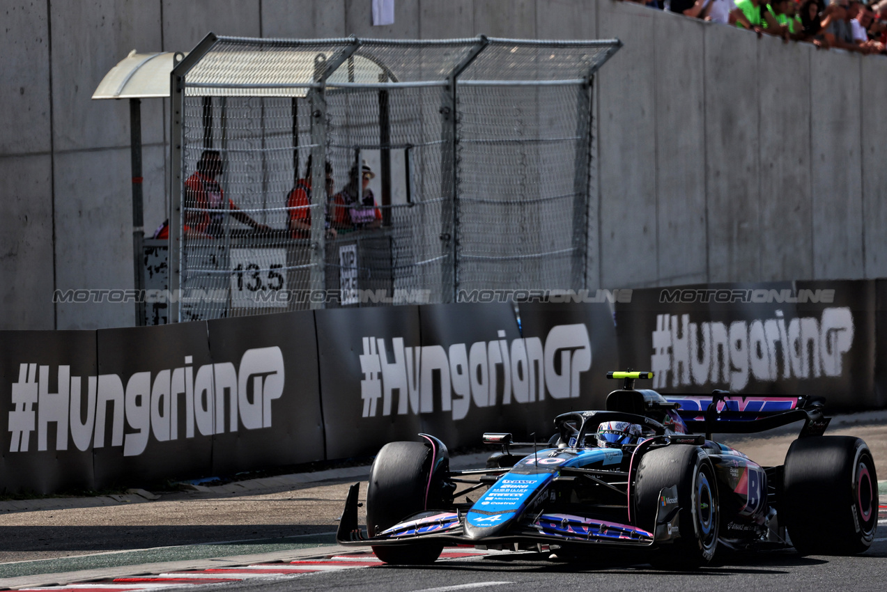 GP UNGHERIA, Pierre Gasly (FRA) Alpine F1 Team A524.

21.07.2024. Formula 1 World Championship, Rd 13, Hungarian Grand Prix, Budapest, Hungary, Gara Day.

 - www.xpbimages.com, EMail: requests@xpbimages.com © Copyright: Coates / XPB Images