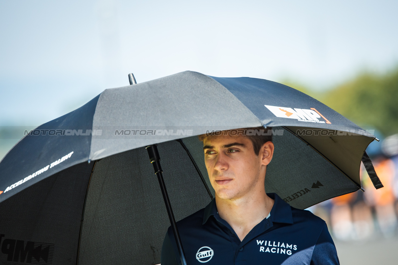 GP UNGHERIA, Franco Colapinto (ARG) Williams Racing Academy Driver walks the circuit.

18.07.2024. Formula 1 World Championship, Rd 13, Hungarian Grand Prix, Budapest, Hungary, Preparation Day.

- www.xpbimages.com, EMail: requests@xpbimages.com © Copyright: Bearne / XPB Images