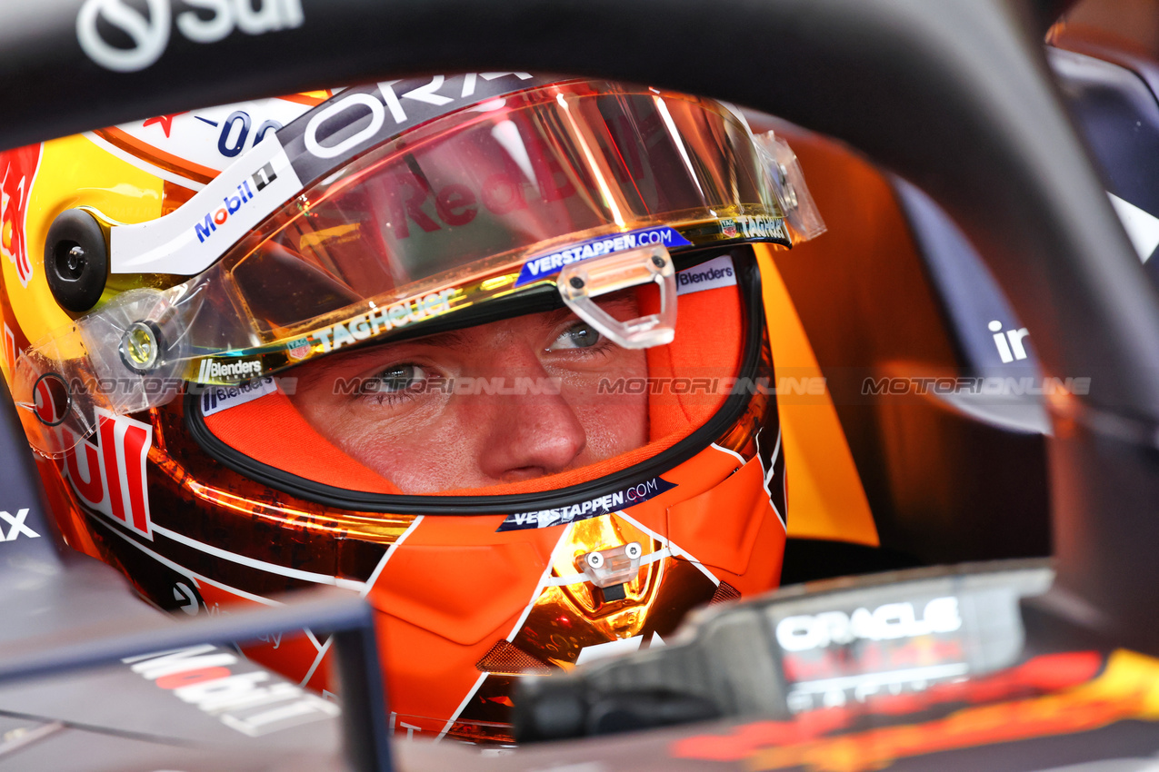 GP UNGHERIA, Max Verstappen (NLD) Red Bull Racing RB20.

20.07.2024. Formula 1 World Championship, Rd 13, Hungarian Grand Prix, Budapest, Hungary, Qualifiche Day.

- www.xpbimages.com, EMail: requests@xpbimages.com © Copyright: Batchelor / XPB Images