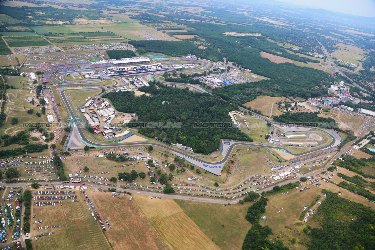 GP UNGHERIA, An aerial view of the circuit.

20.07.2024. Formula 1 World Championship, Rd 13, Hungarian Grand Prix, Budapest, Hungary, Qualifiche Day.

- www.xpbimages.com, EMail: requests@xpbimages.com © Copyright: XPB Images