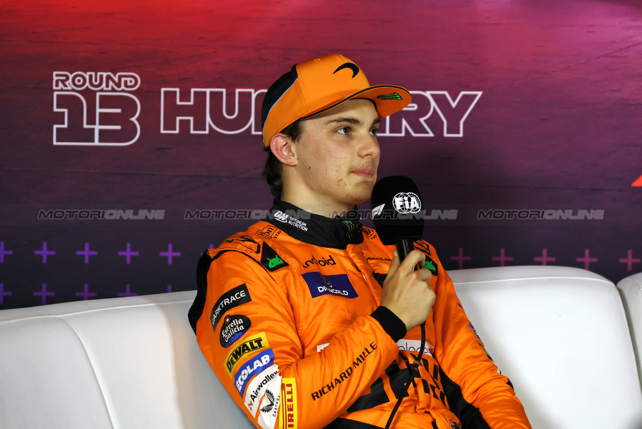 GP UNGHERIA, Oscar Piastri (AUS) McLaren in the post qualifying FIA Press Conference.

20.07.2024. Formula 1 World Championship, Rd 13, Hungarian Grand Prix, Budapest, Hungary, Qualifiche Day.

- www.xpbimages.com, EMail: requests@xpbimages.com © Copyright: Bearne / XPB Images