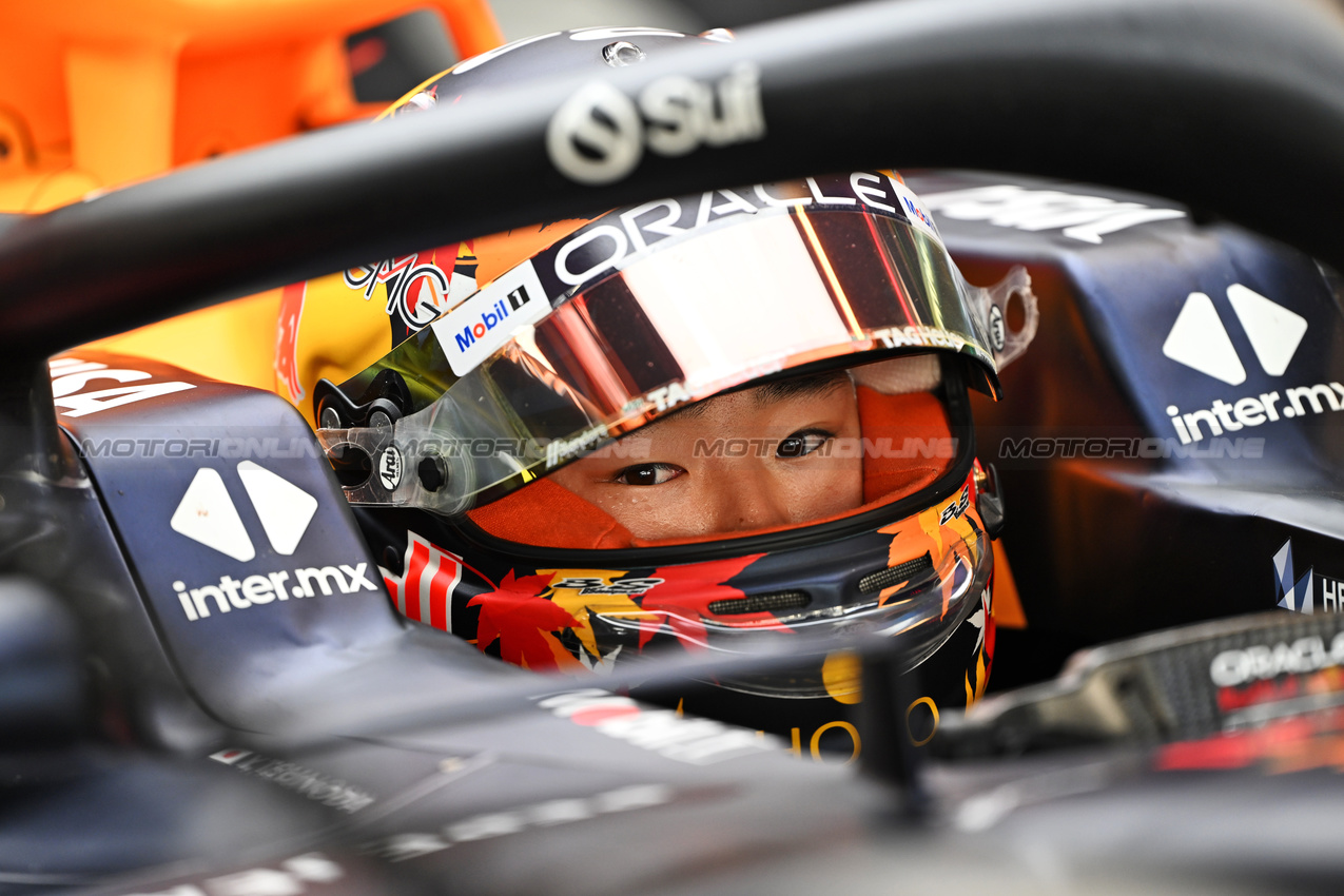 TEST ABU DHABI, Yuki Tsunoda (JPN) Red Bull Racing RB20.

10.12.2024. Formula 1 Testing, Yas Marina Circuit, Abu Dhabi, Tuesday.

- www.xpbimages.com, EMail: requests@xpbimages.com © Copyright: Price / XPB Images
