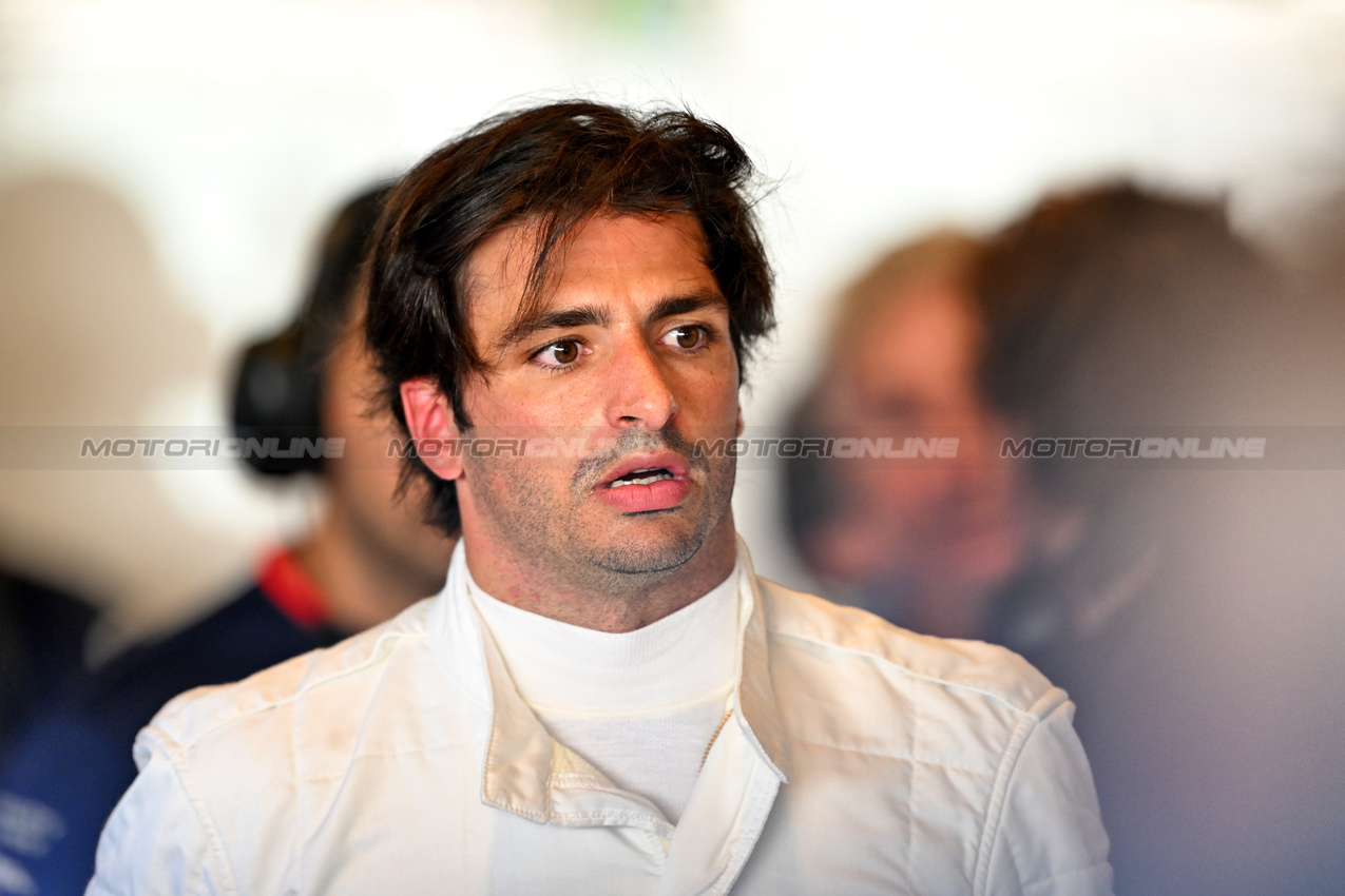 TEST ABU DHABI