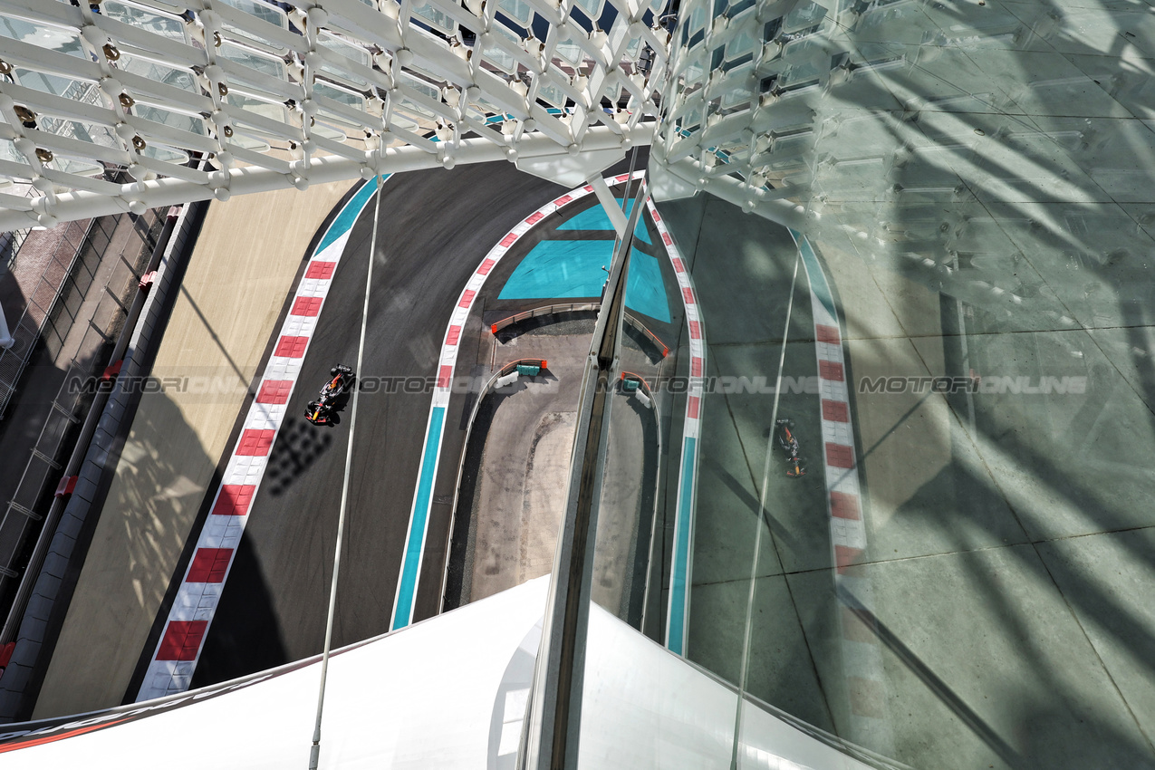 TEST ABU DHABI