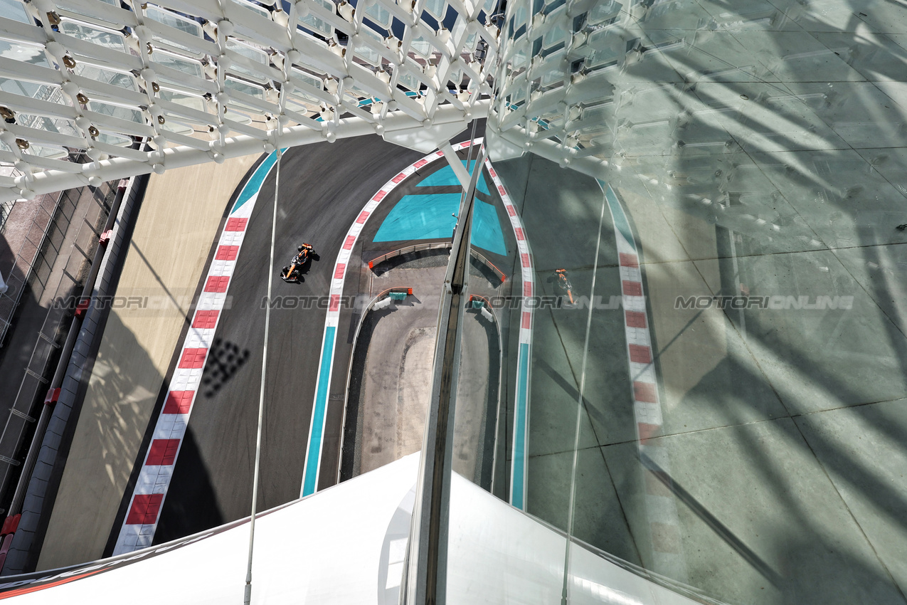 TEST ABU DHABI