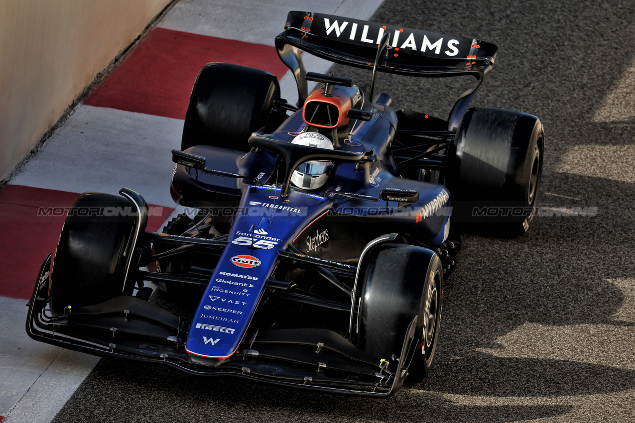 TEST ABU DHABI