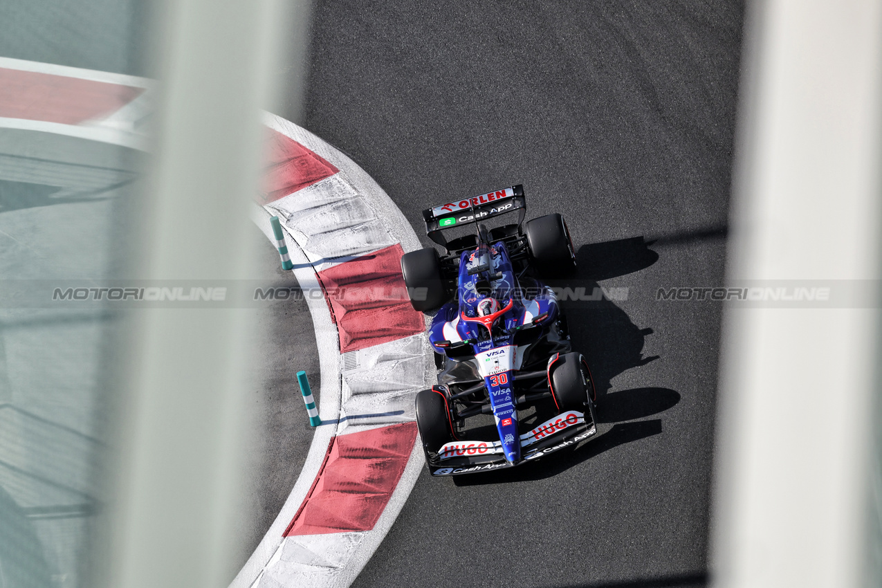 TEST ABU DHABI, Liam Lawson (NZL) RB VCARB 01.

10.12.2024. Formula 1 Testing, Yas Marina Circuit, Abu Dhabi, Tuesday.

- www.xpbimages.com, EMail: requests@xpbimages.com © Copyright: Bearne / XPB Images