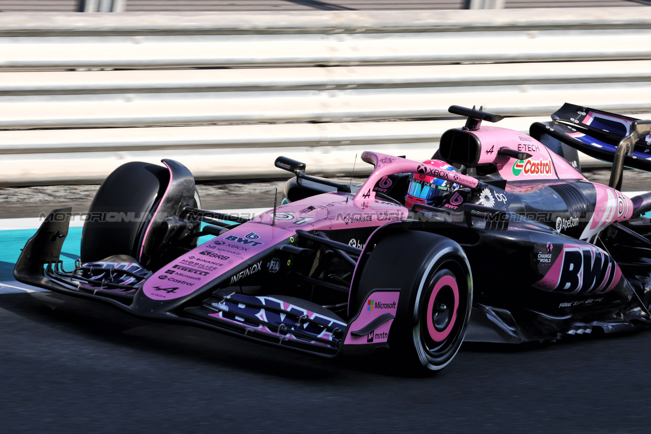 TEST ABU DHABI, Jack Doohan (AUS) Alpine F1 Team A524.

10.12.2024. Formula 1 Testing, Yas Marina Circuit, Abu Dhabi, Tuesday.

- www.xpbimages.com, EMail: requests@xpbimages.com © Copyright: Bearne / XPB Images