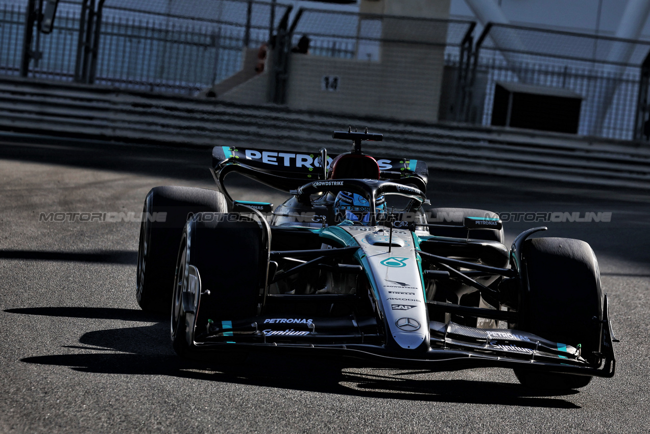TEST ABU DHABI, George Russell (GBR) Mercedes AMG F1 W15.

10.12.2024. Formula 1 Testing, Yas Marina Circuit, Abu Dhabi, Tuesday.

- www.xpbimages.com, EMail: requests@xpbimages.com © Copyright: Moy / XPB Images