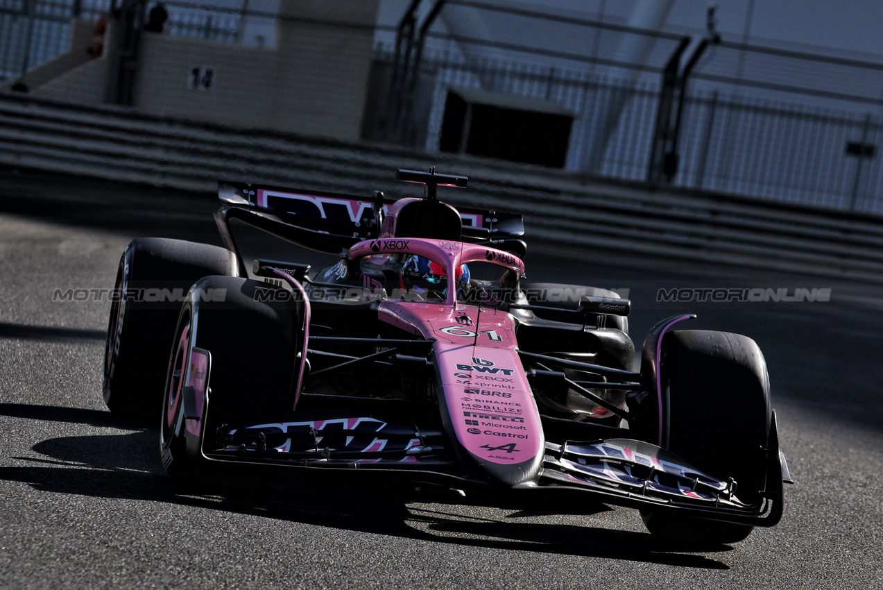 TEST ABU DHABI, Jack Doohan (AUS) Alpine F1 Team A524.

10.12.2024. Formula 1 Testing, Yas Marina Circuit, Abu Dhabi, Tuesday.

- www.xpbimages.com, EMail: requests@xpbimages.com © Copyright: Moy / XPB Images