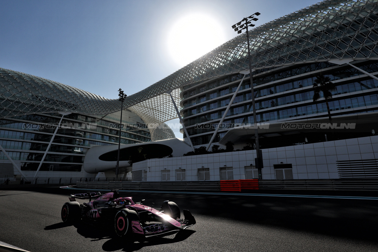 TEST ABU DHABI