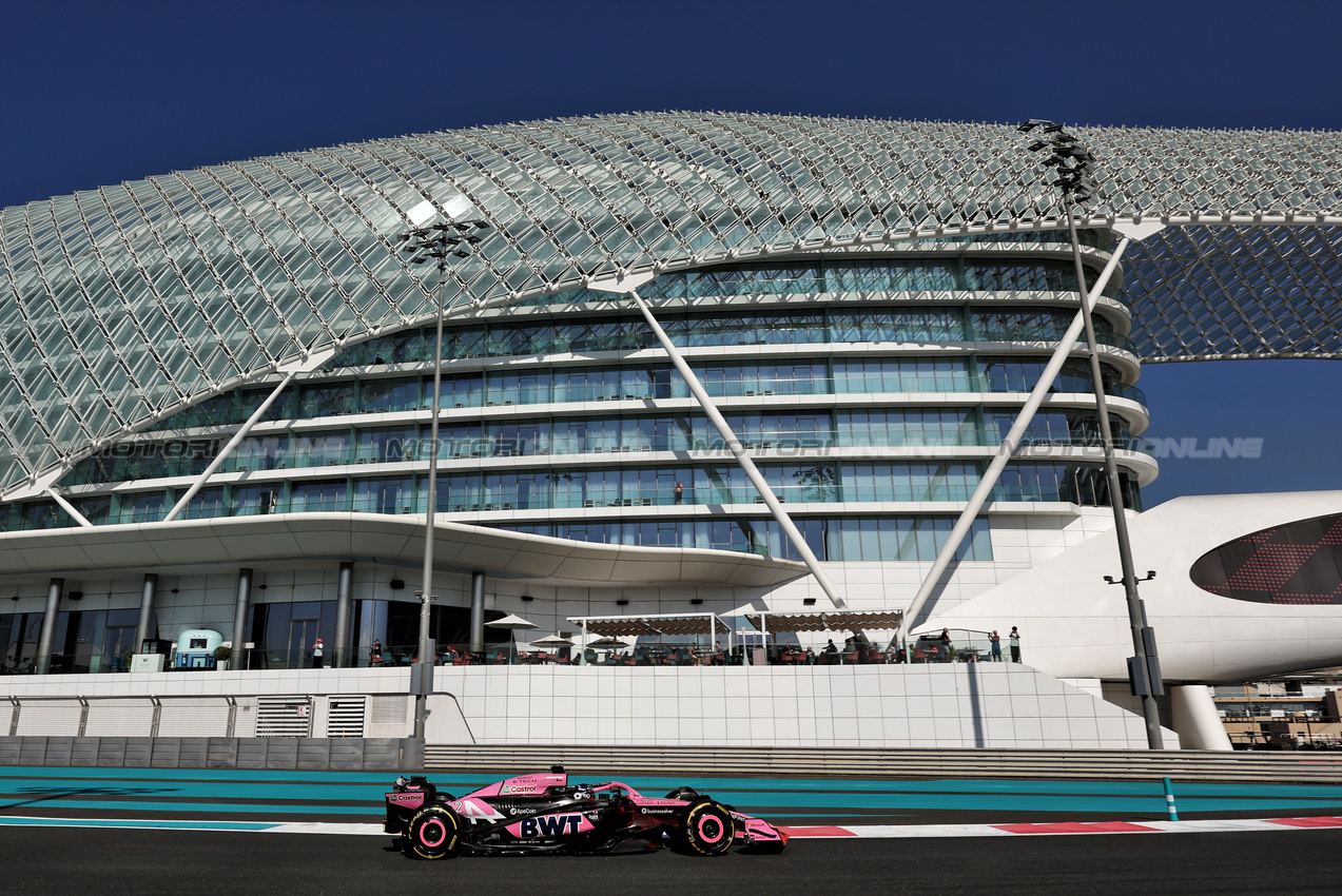 TEST ABU DHABI, Paul Aron (EST) Alpine F1 Team A524.

10.12.2024. Formula 1 Testing, Yas Marina Circuit, Abu Dhabi, Tuesday.

- www.xpbimages.com, EMail: requests@xpbimages.com © Copyright: Moy / XPB Images