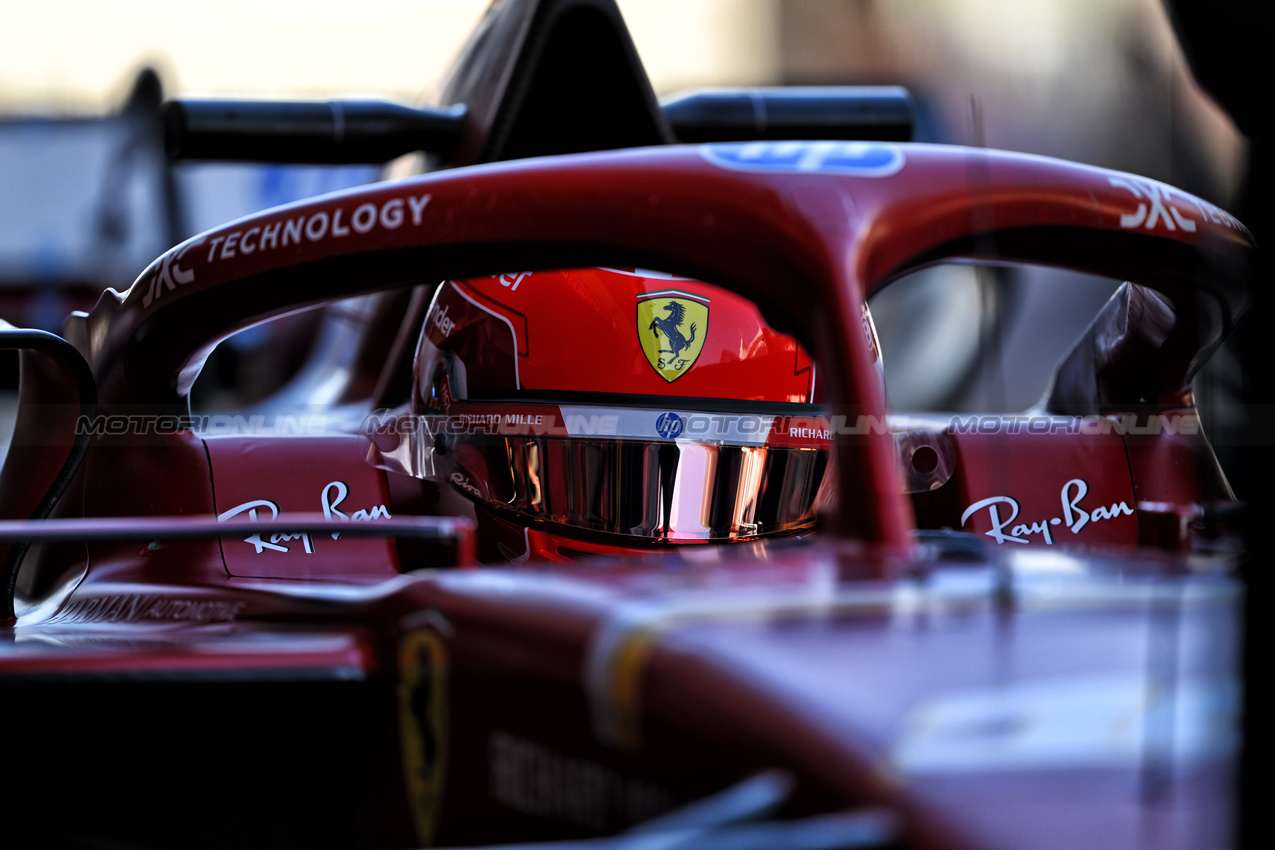 TEST ABU DHABI