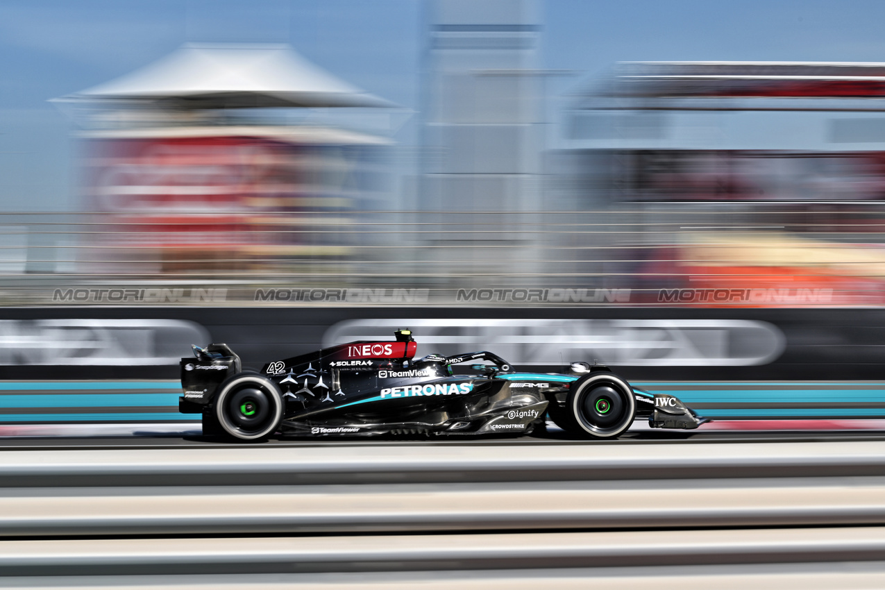 TEST ABU DHABI
