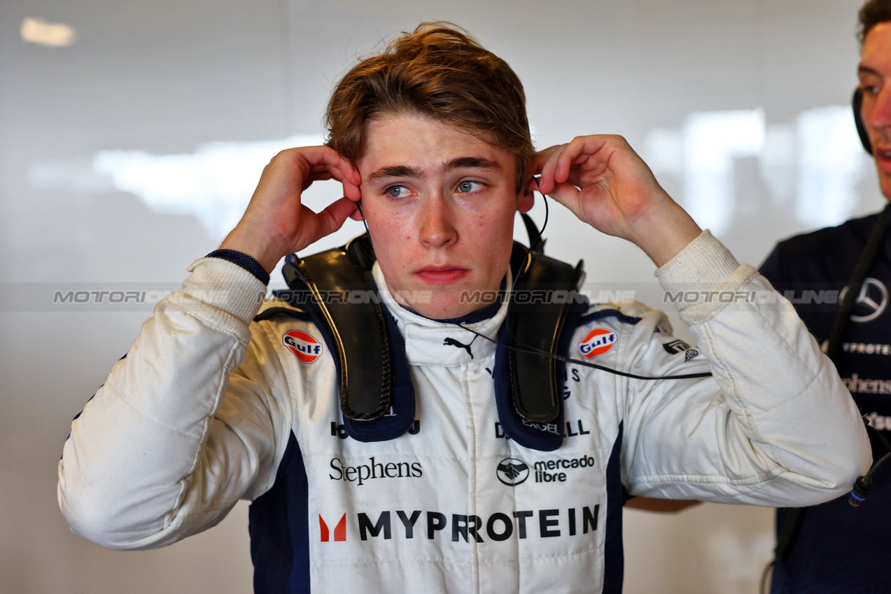 TEST ABU DHABI, Luke Browning (GBR) Williams Racing Academy Driver.

10.12.2024. Formula 1 Testing, Yas Marina Circuit, Abu Dhabi, Tuesday.

- www.xpbimages.com, EMail: requests@xpbimages.com © Copyright: Batchelor / XPB Images