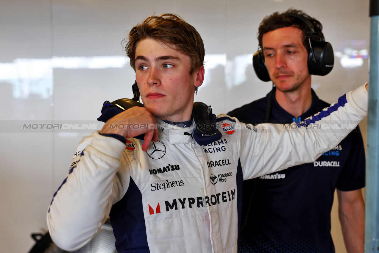 TEST ABU DHABI, Luke Browning (GBR) Williams Racing Academy Driver.

10.12.2024. Formula 1 Testing, Yas Marina Circuit, Abu Dhabi, Tuesday.

- www.xpbimages.com, EMail: requests@xpbimages.com © Copyright: Batchelor / XPB Images