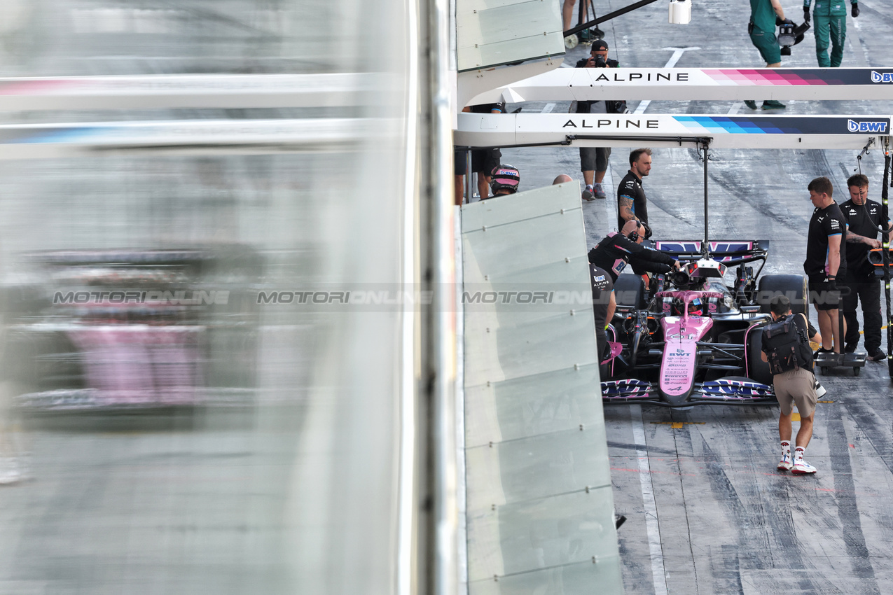 TEST ABU DHABI, Jack Doohan (AUS) Alpine F1 Team A524.

10.12.2024. Formula 1 Testing, Yas Marina Circuit, Abu Dhabi, Tuesday.

- www.xpbimages.com, EMail: requests@xpbimages.com © Copyright: Bearne / XPB Images