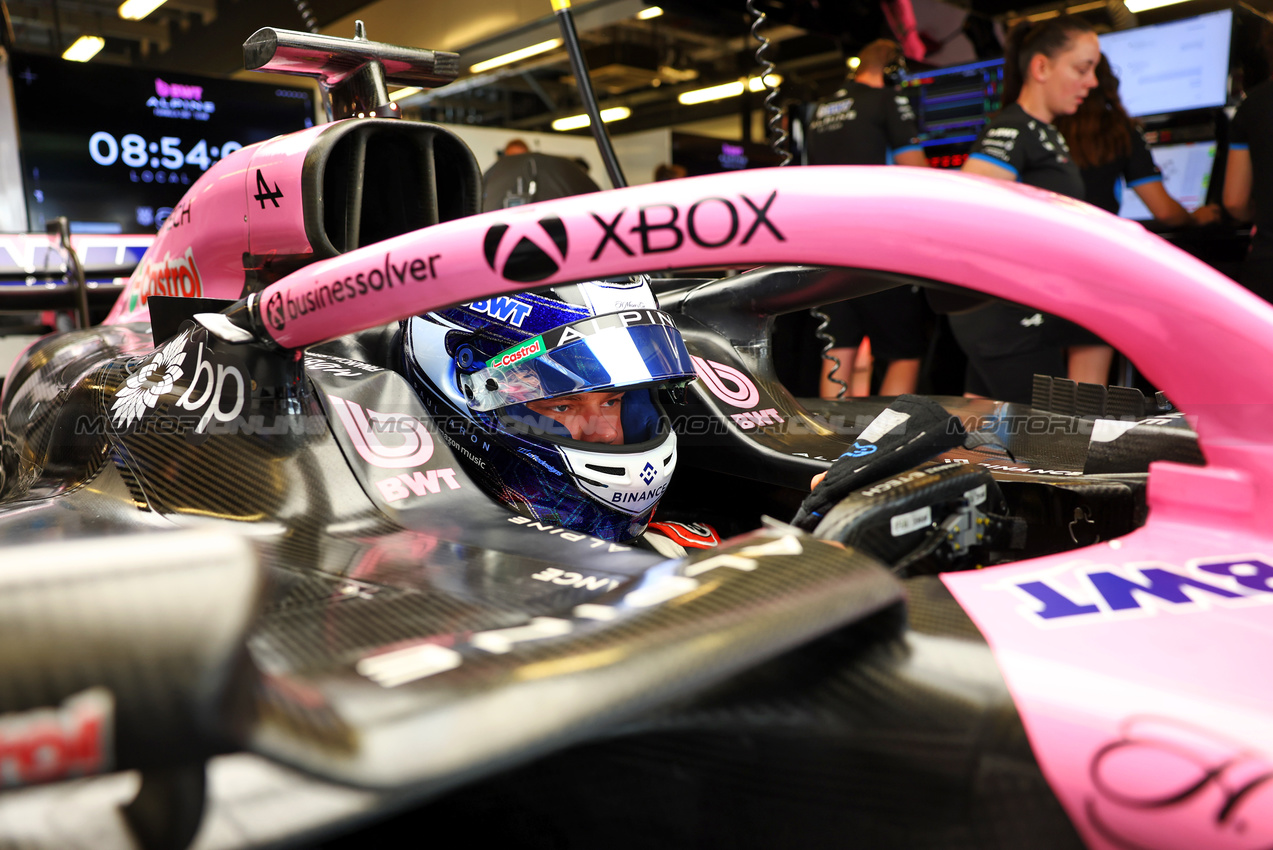 TEST ABU DHABI