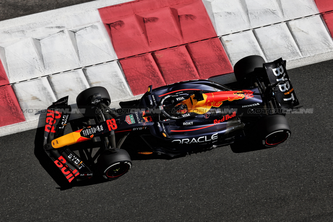 TEST ABU DHABI