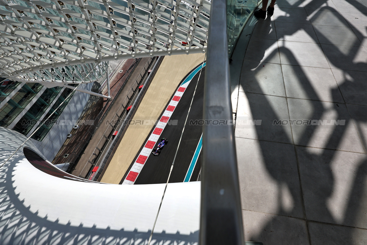 TEST ABU DHABI, Liam Lawson (NZL) RB VCARB 01.

10.12.2024. Formula 1 Testing, Yas Marina Circuit, Abu Dhabi, Tuesday.

- www.xpbimages.com, EMail: requests@xpbimages.com © Copyright: Moy / XPB Images