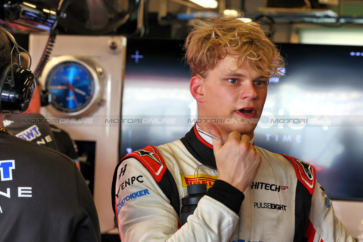 TEST ABU DHABI, Paul Aron (EST) Alpine F1 Team.

10.12.2024. Formula 1 Testing, Yas Marina Circuit, Abu Dhabi, Tuesday.

- www.xpbimages.com, EMail: requests@xpbimages.com © Copyright: Moy / XPB Images
