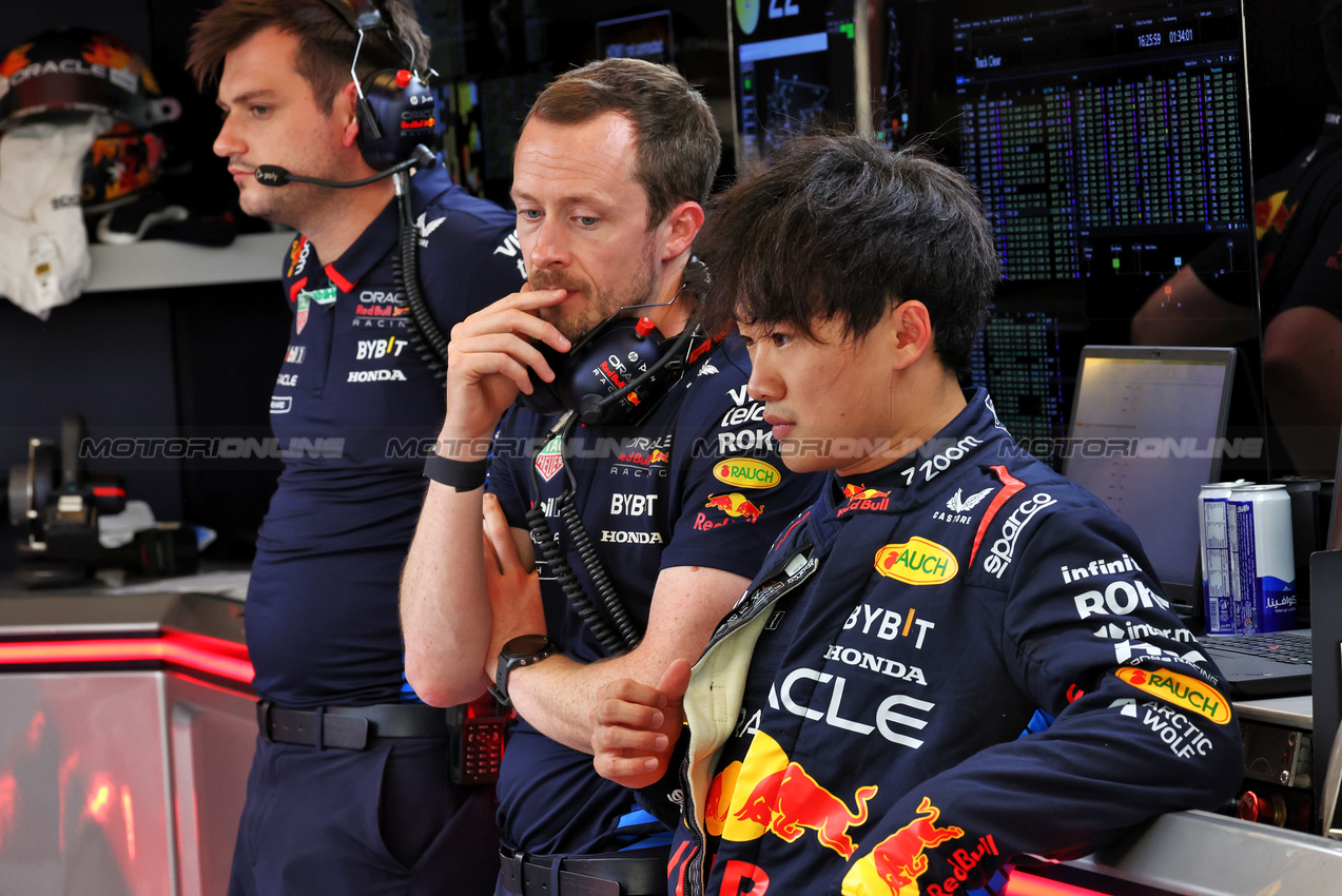 TEST ABU DHABI, Yuki Tsunoda (JPN) Red Bull Racing.

10.12.2024. Formula 1 Testing, Yas Marina Circuit, Abu Dhabi, Tuesday.

- www.xpbimages.com, EMail: requests@xpbimages.com © Copyright: Moy / XPB Images