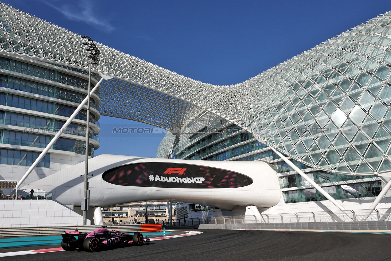 TEST ABU DHABI, Paul Aron (EST) Alpine F1 Team A524.

10.12.2024. Formula 1 Testing, Yas Marina Circuit, Abu Dhabi, Tuesday.

- www.xpbimages.com, EMail: requests@xpbimages.com © Copyright: Moy / XPB Images