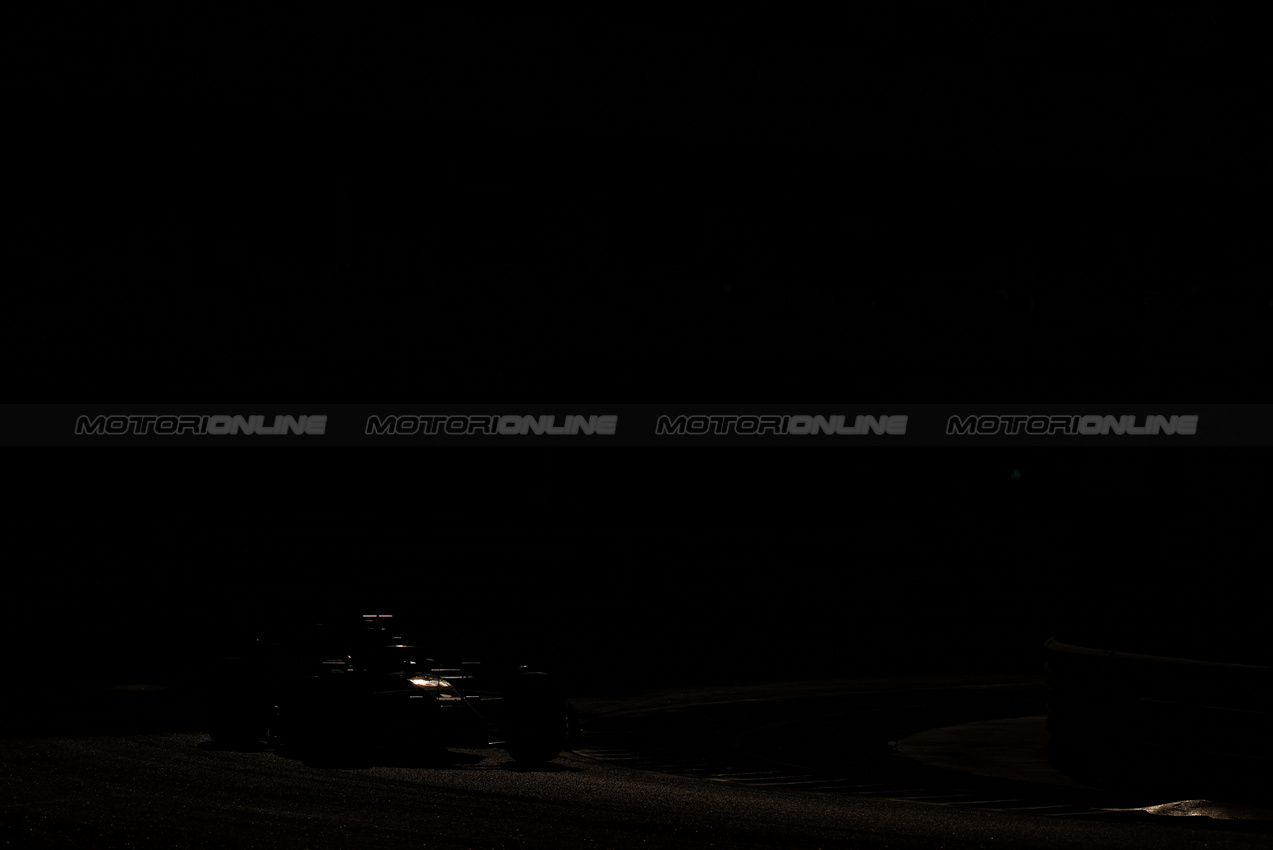 TEST ABU DHABI