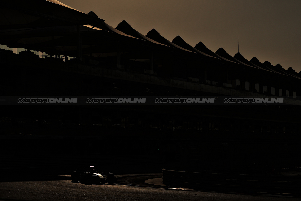 TEST ABU DHABI, Ferrari SF-24.

10.12.2024. Formula 1 Testing, Yas Marina Circuit, Abu Dhabi, Tuesday.

- www.xpbimages.com, EMail: requests@xpbimages.com © Copyright: Moy / XPB Images