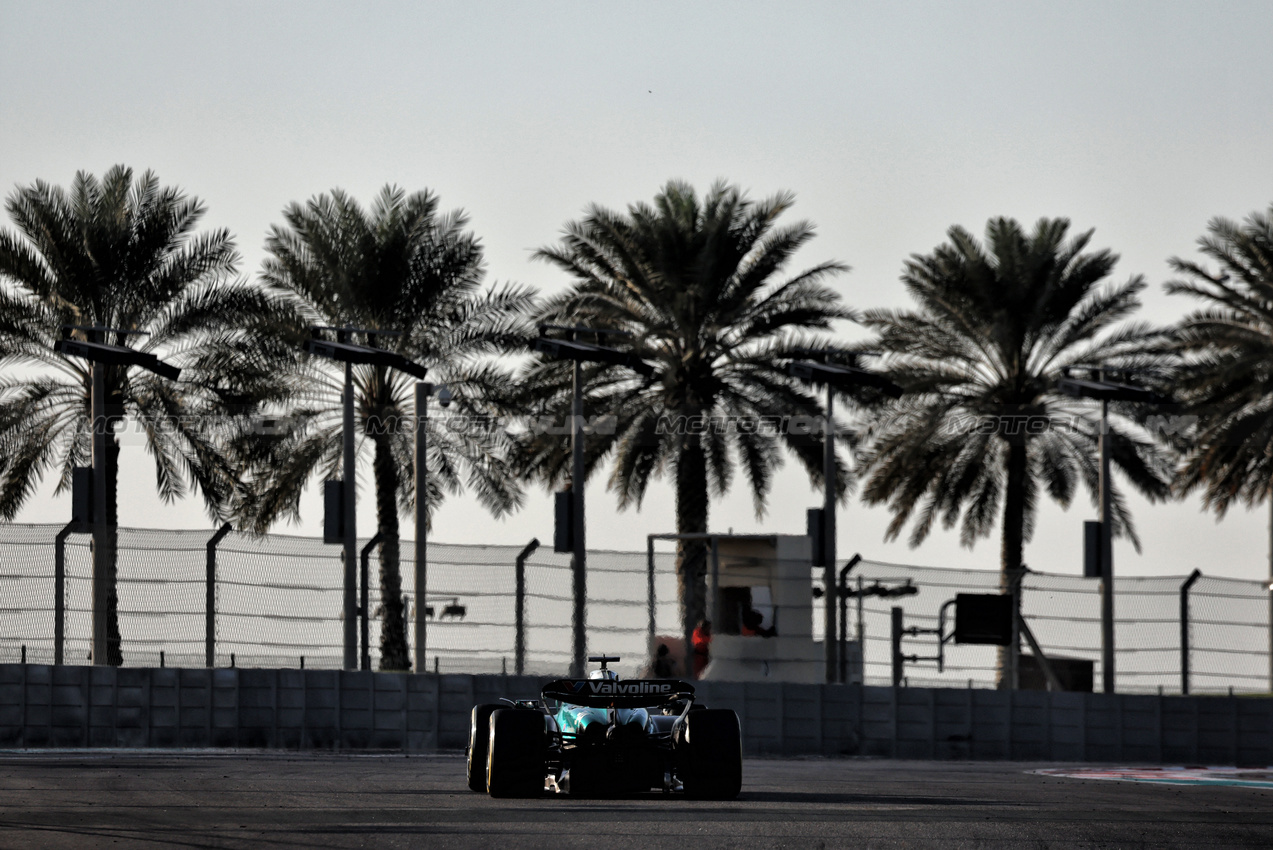 TEST ABU DHABI, Felipe Drugovich (BRA) Aston Martin F1 Team AMR24, Reserve e Development Programme Driver.

10.12.2024. Formula 1 Testing, Yas Marina Circuit, Abu Dhabi, Tuesday.

- www.xpbimages.com, EMail: requests@xpbimages.com © Copyright: Moy / XPB Images