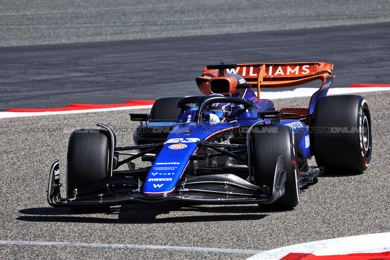 TEST BAHRAIN, Alexander Albon (THA) Williams Racing FW46.

21.02.2024. Formula 1 Testing, Sakhir, Bahrain, Day One.

- www.xpbimages.com, EMail: requests@xpbimages.com © Copyright: Bearne / XPB Images