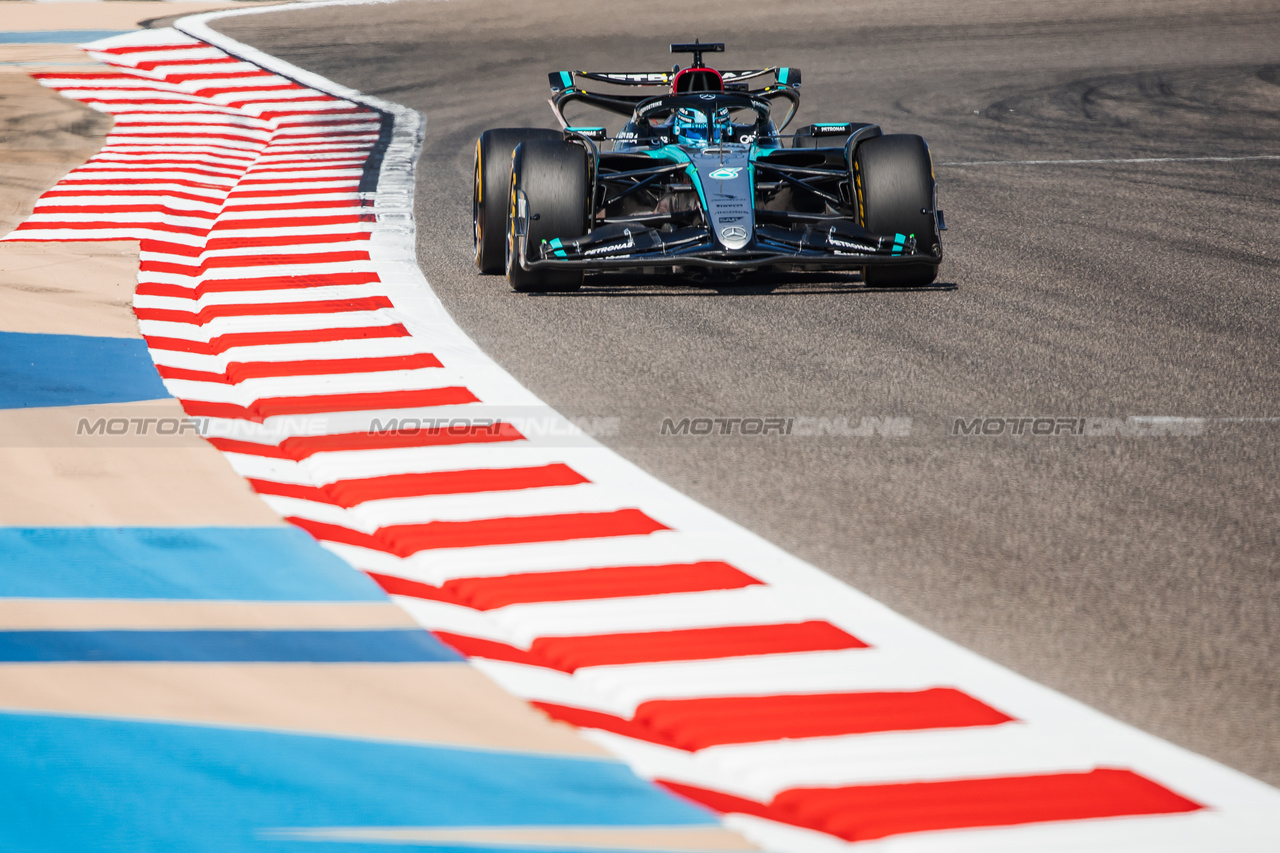 TEST BAHRAIN, George Russell (GBR) Mercedes AMG F1 W15.

21.02.2024. Formula 1 Testing, Sakhir, Bahrain, Day One.

- www.xpbimages.com, EMail: requests@xpbimages.com © Copyright: Bearne / XPB Images