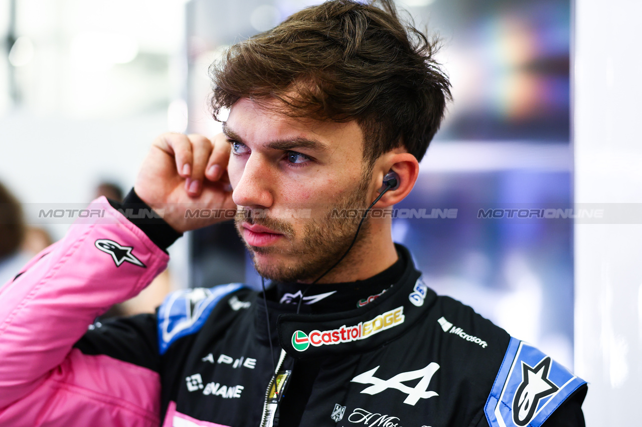 TEST BAHRAIN, Pierre Gasly (FRA), Alpine F1 Team 
21.02.2024. Formula 1 Testing, Sakhir, Bahrain, Day One.
- www.xpbimages.com, EMail: requests@xpbimages.com © Copyright: Charniaux / XPB Images
