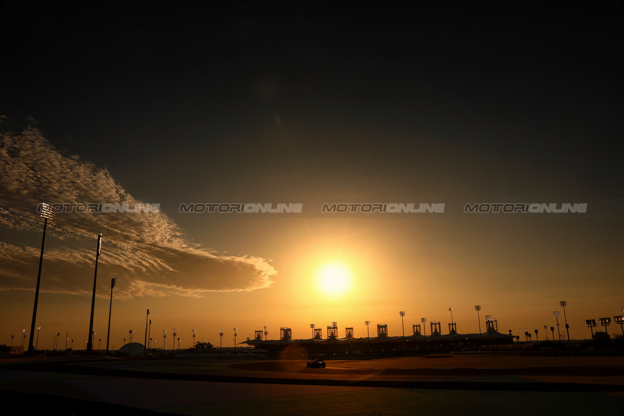 TEST BAHRAIN, Low light action.

21.02.2024. Formula 1 Testing, Sakhir, Bahrain, Day One.

- www.xpbimages.com, EMail: requests@xpbimages.com © Copyright: Charniaux / XPB Images