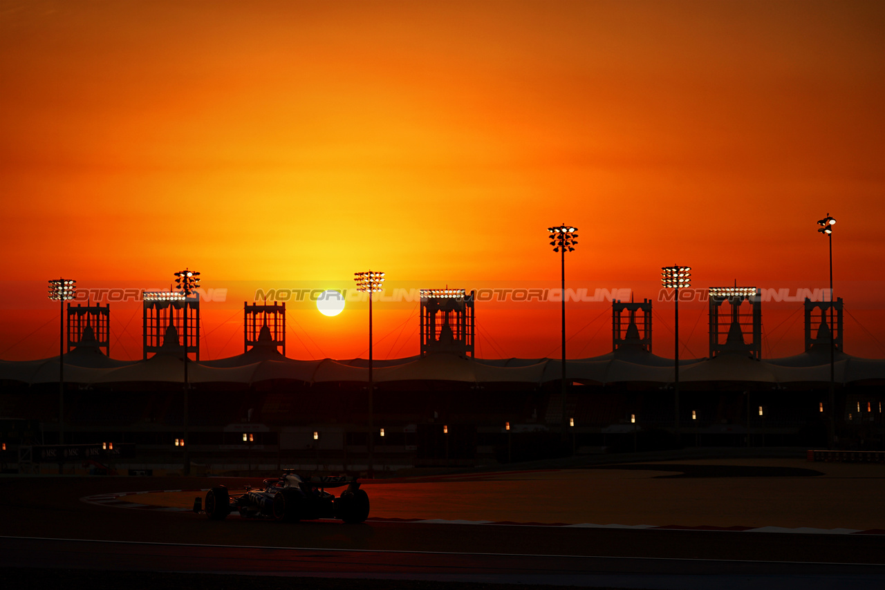 TEST BAHRAIN GIORNO_1