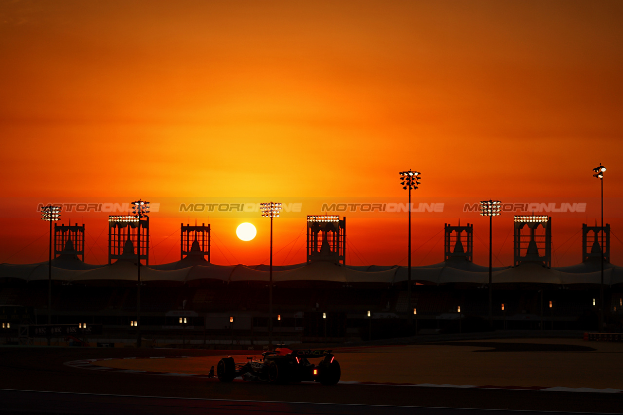 TEST BAHRAIN GIORNO_1