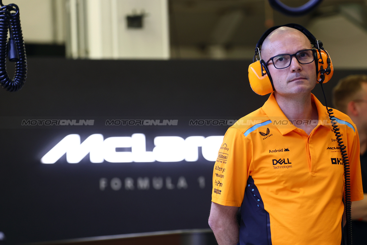 TEST BAHRAIN, David Sanchez (FRA) McLaren Technical Director of Car Concept e Performance.

21.02.2024. Formula 1 Testing, Sakhir, Bahrain, Day One.

- www.xpbimages.com, EMail: requests@xpbimages.com © Copyright: Batchelor / XPB Images