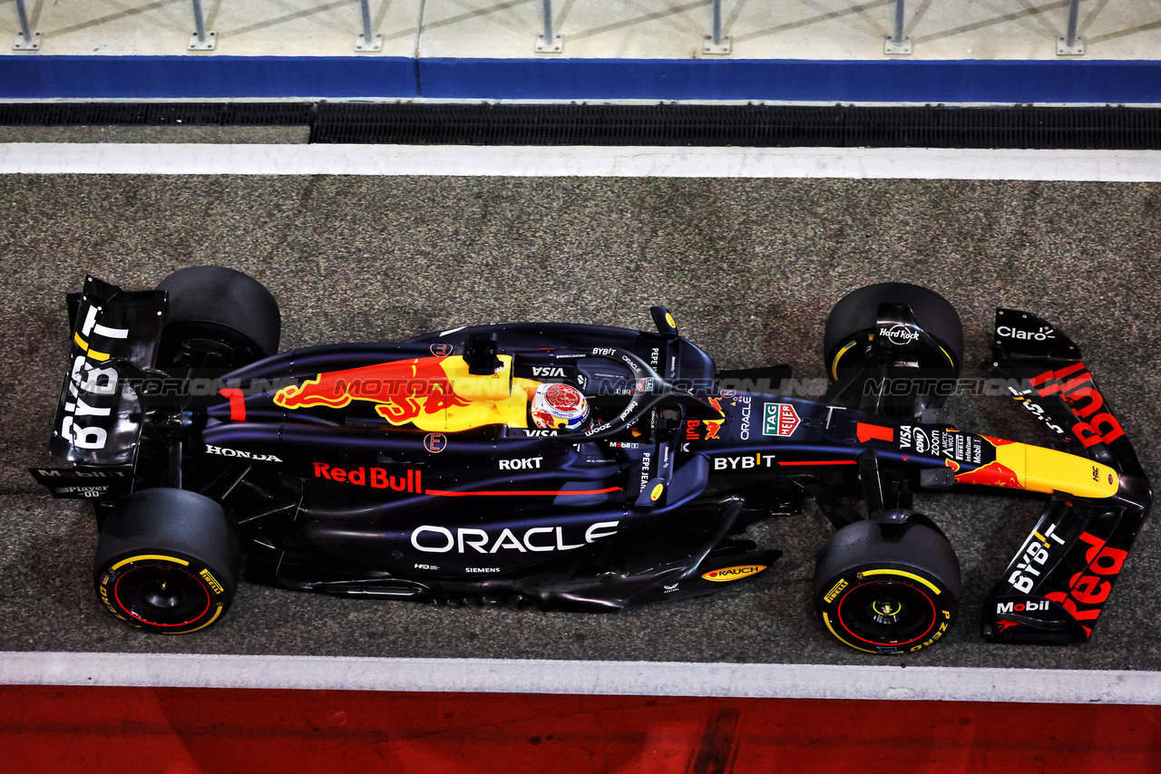 TEST BAHRAIN, Max Verstappen (NLD) Red Bull Racing RB20.

21.02.2024. Formula 1 Testing, Sakhir, Bahrain, Day One.

 - www.xpbimages.com, EMail: requests@xpbimages.com © Copyright: Coates / XPB Images